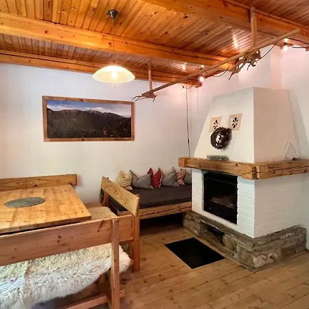 Tatil Evi Pri Potoku
